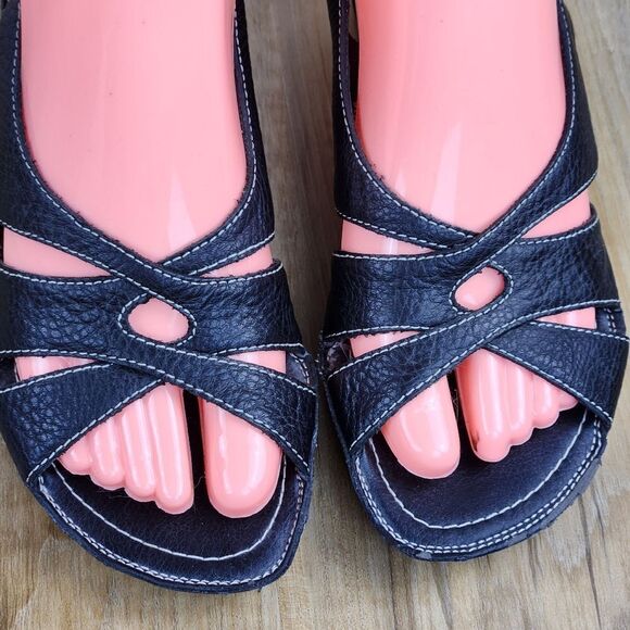 🐞Dockers Black Leather Wedge Sandals Size 6 - Picture 7 of 12